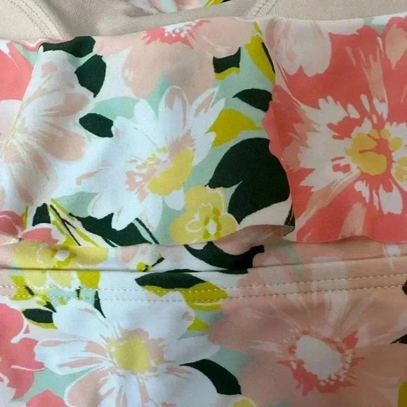 Isabel Maternity Floral One Piece Swimsuit - Picture 8 of 11